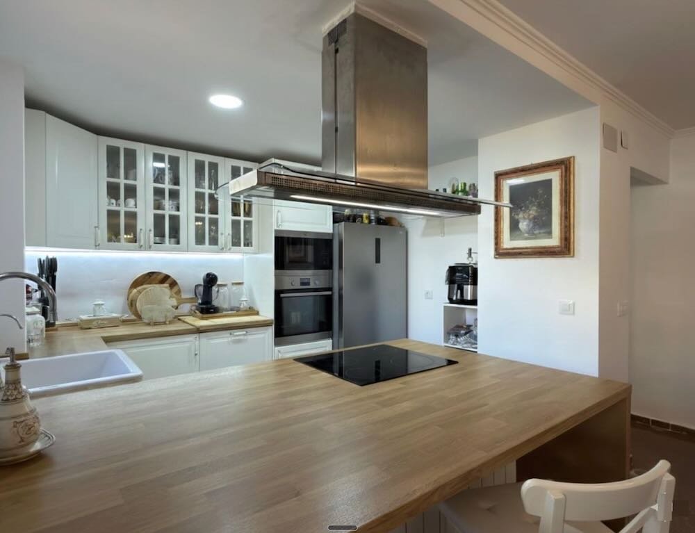 Property 2462 - Image 11